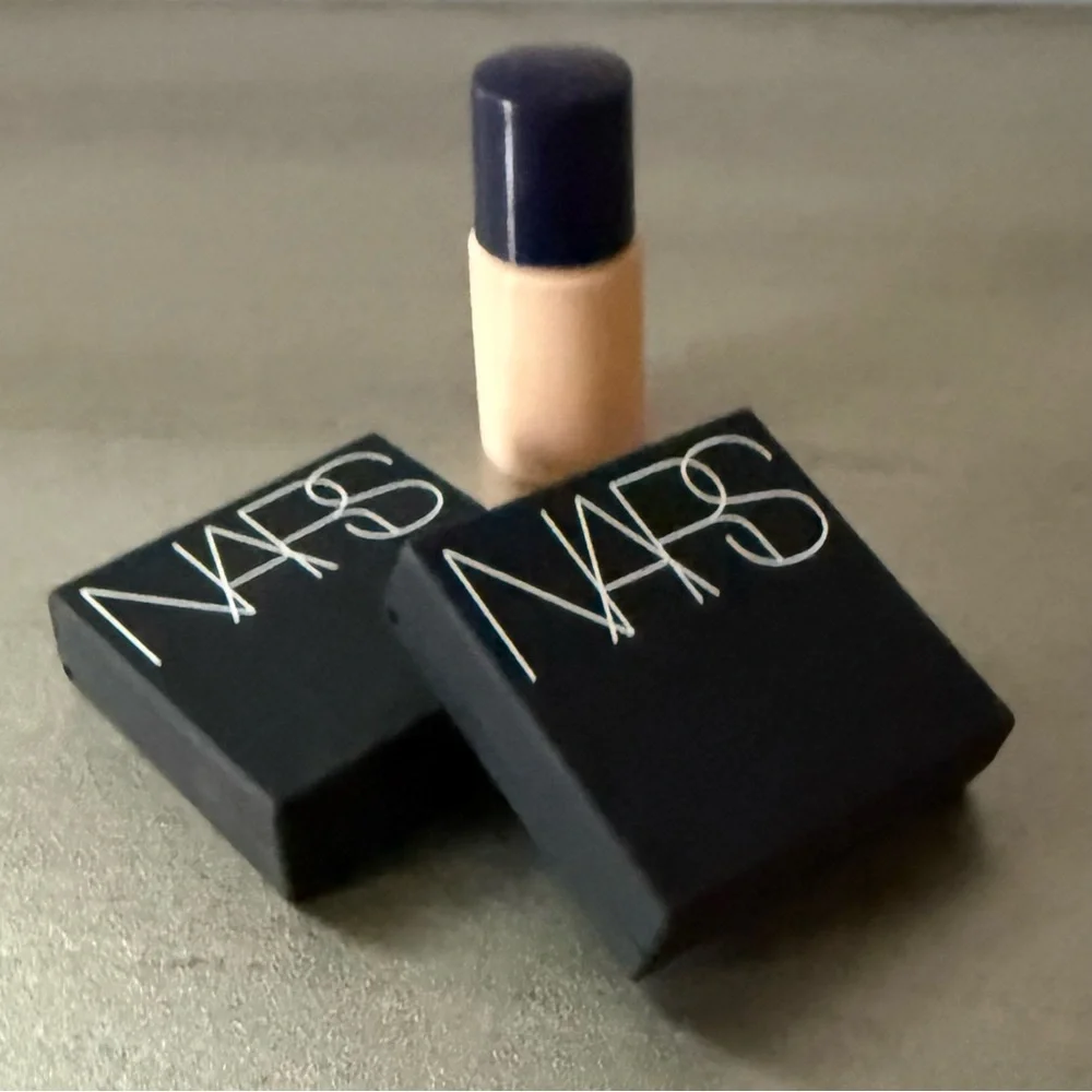 🧸 HP!! 🥳 NARS | Natural Radiant Foundation & Setting Spray + Bonus Travel Items